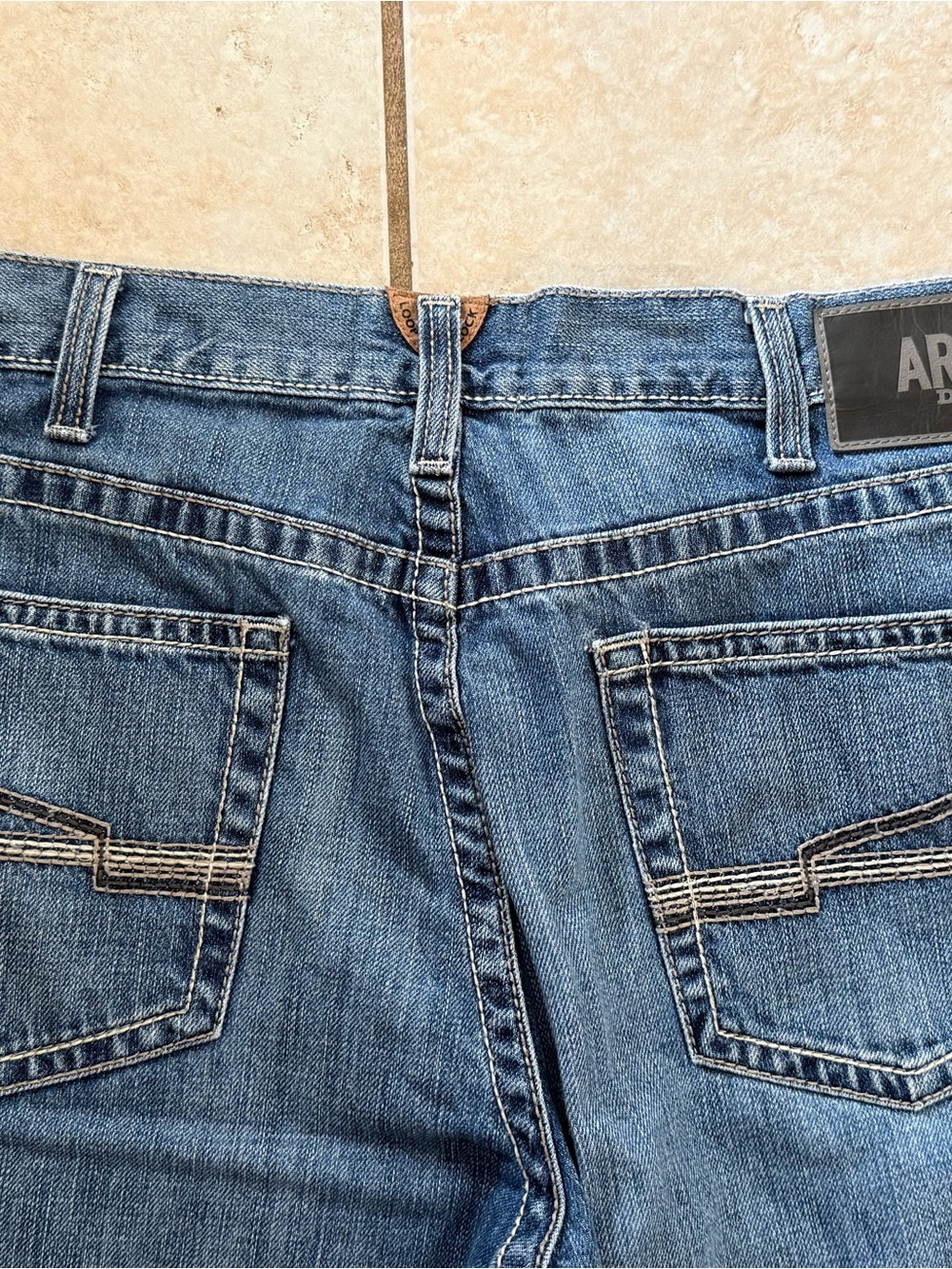 Ariat m4 low rise Relaxed Boot Cut Jeans 36x36 - Picture 4 of 7